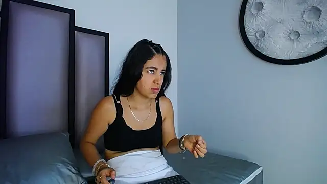 Lucy-23 online show from 8, 10, 2025