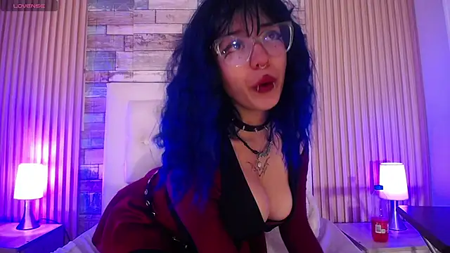 rihonna hs8 online show from 6, 4, 2026