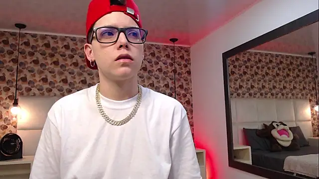Snapshot of SpencerMontgomery chatting on 12, 9, 2025 SpencerMontgomery online show from 12, 9, 2025
