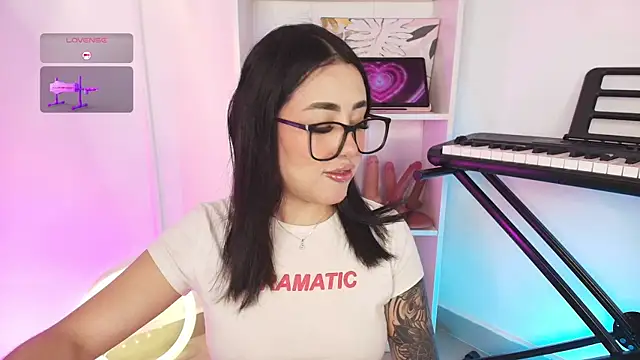 justonecute online show from 6, 1, 2026