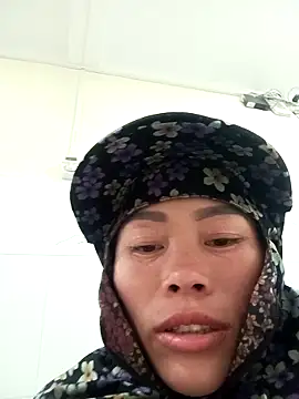 CoMay003 online show from 26, 11, 2025