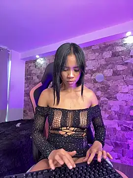 samiacooper25 online show from 10, 3, 2026