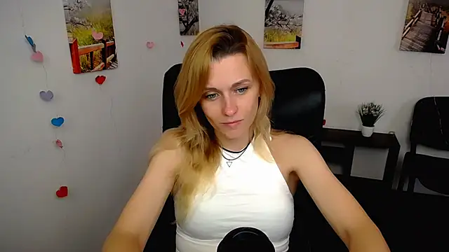 PeppyMia online show from 9, 11, 2025