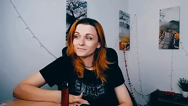 Snapshot of PeppyMia chatting on 15, 5, 2026 PeppyMia online show from 15, 5, 2026