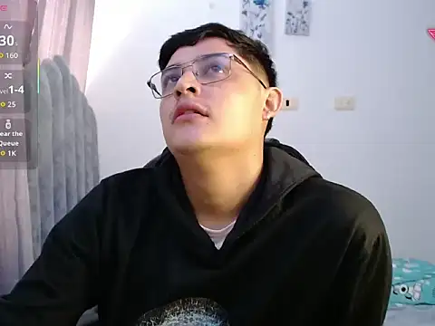 Snapshot of yesitwink_ chatting on 2, 5, 2026 yesitwink online show from 2, 5, 2026