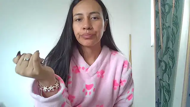 Snapshot of Nika_Hot chatting on 16, 11, 2025 Nika Hot online show from 16, 11, 2025