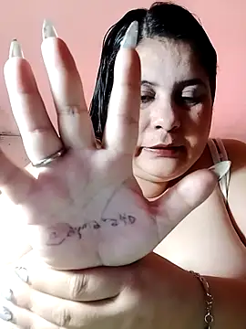 Snapshot of Ayma1983 chatting on 12, 11, 2025 Ayma1983 online show from 12, 11, 2025