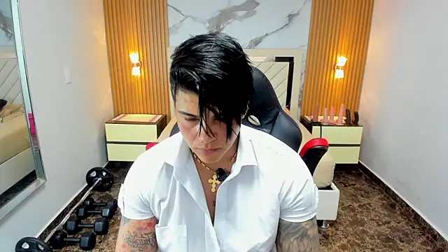 Snapshot of KAROLLJONES1 chatting on 14, 5, 2026 KAROLLJONES1 online show from 14, 5, 2026