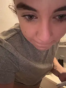 goddessmissmia online show from 1, 10, 2025