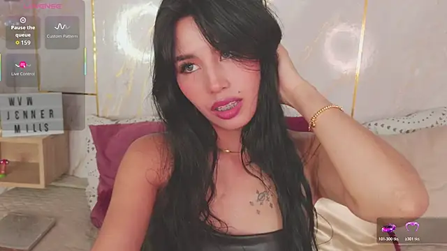 Miss Charlottet online show from 1, 4, 2026