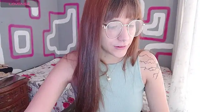 Snapshot of zara_erotik chatting on 24, 9, 2025 zara erotik online show from 24, 9, 2025