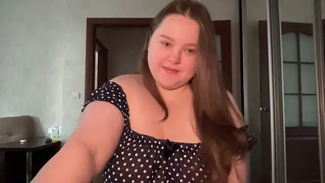 Snapshot of Alice898 chatting on 14, 10, 2025 Alice898 online show from 14, 10, 2025