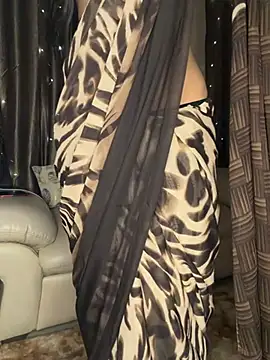 Snapshot of KARISHMA-STRIP chatting on 16, 1, 2026 KARISHMA-STRIP online show from 16, 1, 2026