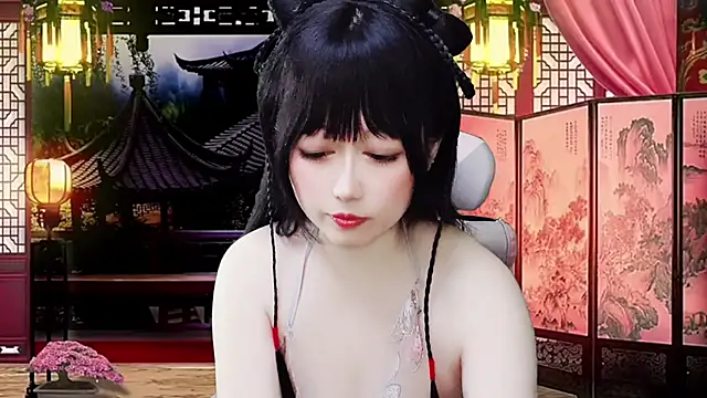 LuckyCute-Tutu online show from 25, 2, 2026
