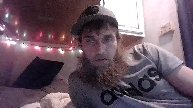 Snapshot of high3ndlowlife chatting on 7, 8, 2026 high3ndlowlife online show from 7, 8, 2026