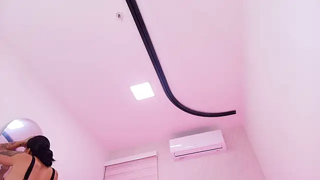 emma madi online show from 24, 11, 2025