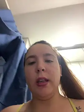 Snapshot of m0ranguinh0s2 chatting on 19, 6, 2026 m0ranguinh0s2 online show from 19, 6, 2026