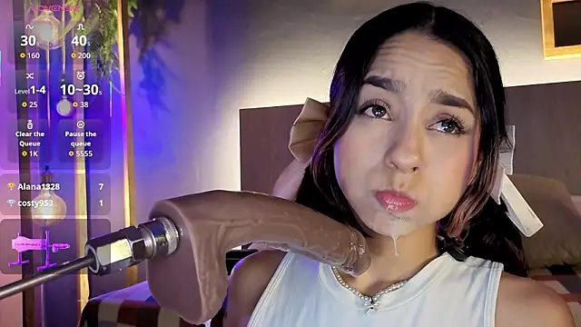 RACHELRUIZ online show from 15, 3, 2026