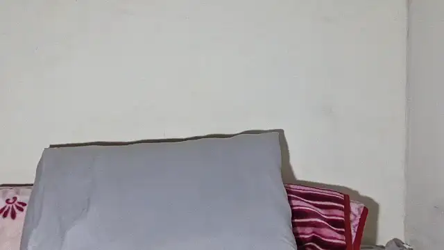 SexyBitchx01 online show from 31, 10, 2025