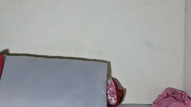 SexyBitchx01 online show from 14, 11, 2025