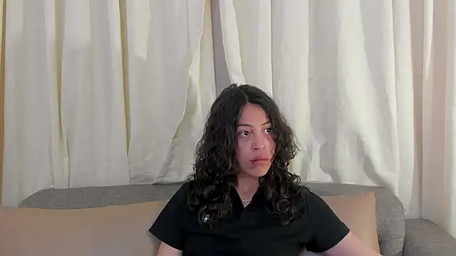 Snapshot of liily_grey chatting on 13, 9, 2025 liily grey online show from 13, 9, 2025