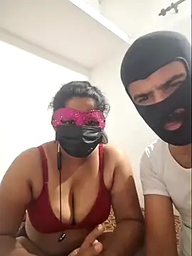 Snapshot of Kerala_couples143 chatting on 2, 10, 2025 Kerala couples143 online show from 2, 10, 2025