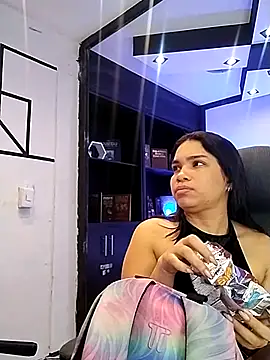 SamaraAnders  online show from 7, 3, 2026