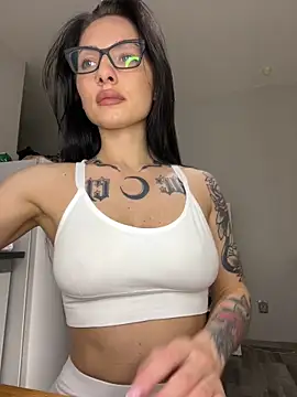 Snapshot of kaonasssiii chatting on 15, 9, 2025 kaonasssiii online show from 15, 9, 2025