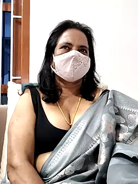 mallu-lover online show from 9, 1, 2026