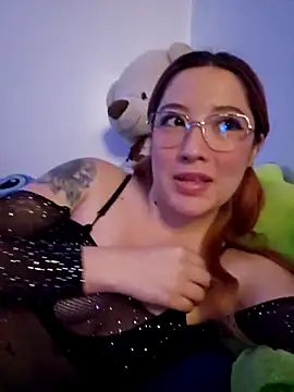 Snapshot of lunnaa_ chatting on 24, 9, 2025 lunnaa online show from 24, 9, 2025