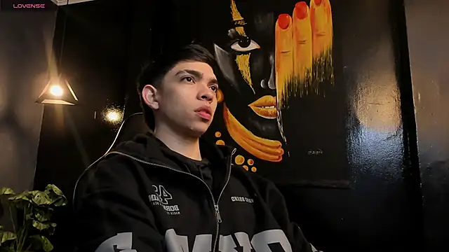 Eryonbradley online show from 13, 11, 2025