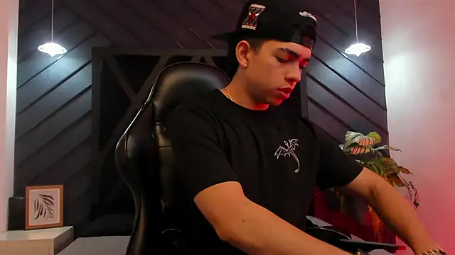 Eryonbradley online show from 19, 1, 2026