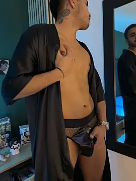 Snapshot of ares_pain chatting on 28, 5, 2026 ares pain online show from 28, 5, 2026