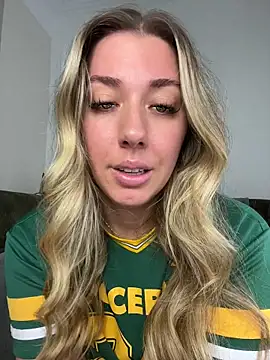 louiseberkeley online show from 15, 7, 2026