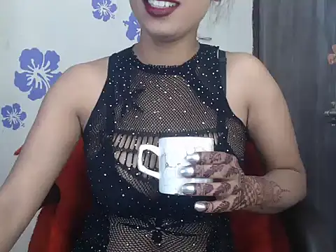 Love-Sex Love online show from 5, 12, 2025