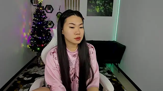 LunaPurrr online show from 6, 1, 2026