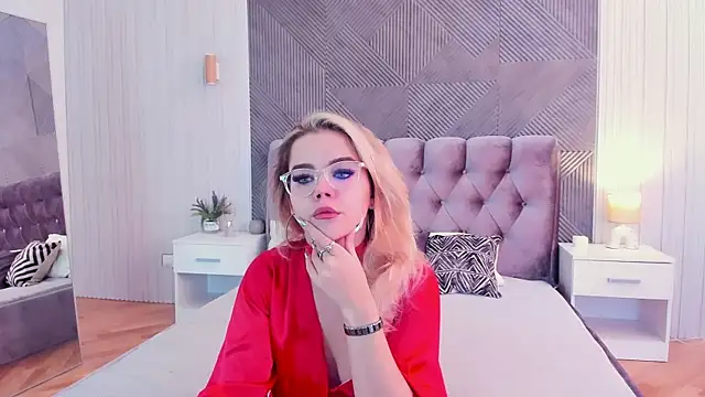 PrincessSlay online show from 12, 9, 2025