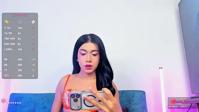 Snapshot of KristallSwan chatting on 17, 6, 2026 KristallSwan online show from 17, 6, 2026