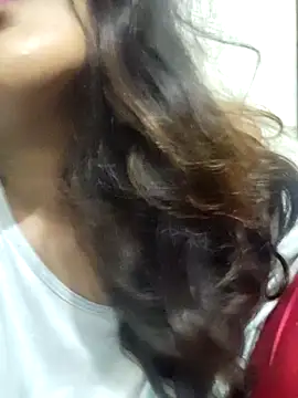 Snapshot of Cute_pinkii chatting on 15, 10, 2025 Cute pinkii online show from 15, 10, 2025