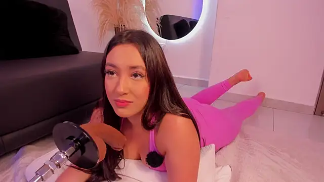 Nina sweetz12 online show from 30, 5, 2026