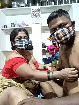 Snapshot of Laxmi64 chatting on 7, 11, 2025 Laxmi64 online show from 7, 11, 2025