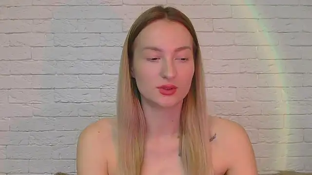 Snapshot of Alice_Sweet_01 chatting on 23, 11, 2025 Alice Sweet 01 online show from 23, 11, 2025