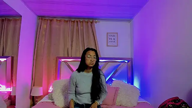 Snapshot of bravepetunia chatting on 23, 9, 2025 bravepetunia online show from 23, 9, 2025