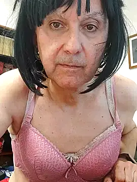 Emily de Carla online show from 17, 2, 2026