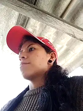 Raven Rouge  online show from 13, 3, 2026