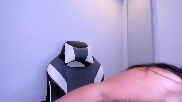 Nicol Chang online show from 21, 12, 2025