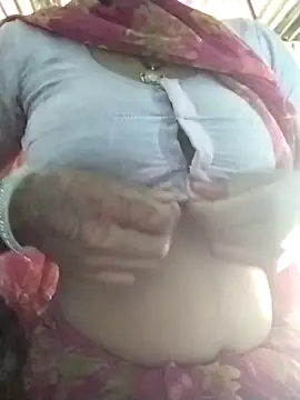 Hot-qwer online show from 14, 2, 2026