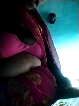 Hot-qwer online show from 21, 2, 2026