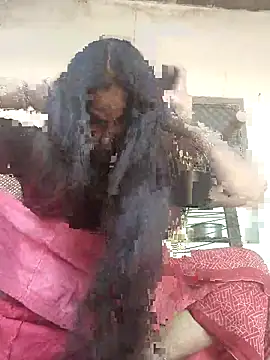 Snapshot of Hot-ilaiy chatting on 24, 9, 2025 Hot-ilaiy online show from 24, 9, 2025
