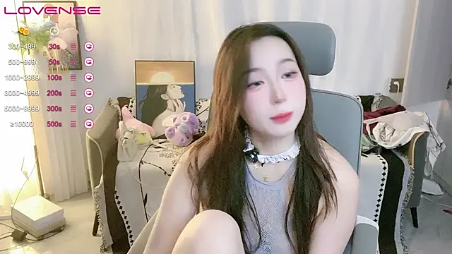 A SR 001 online show from 6, 10, 2025